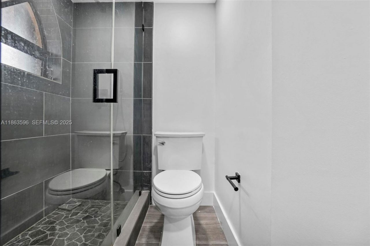 15549 N Miami Lakeway N, Unit 306, Miami Lakes, FL 33014 Photo