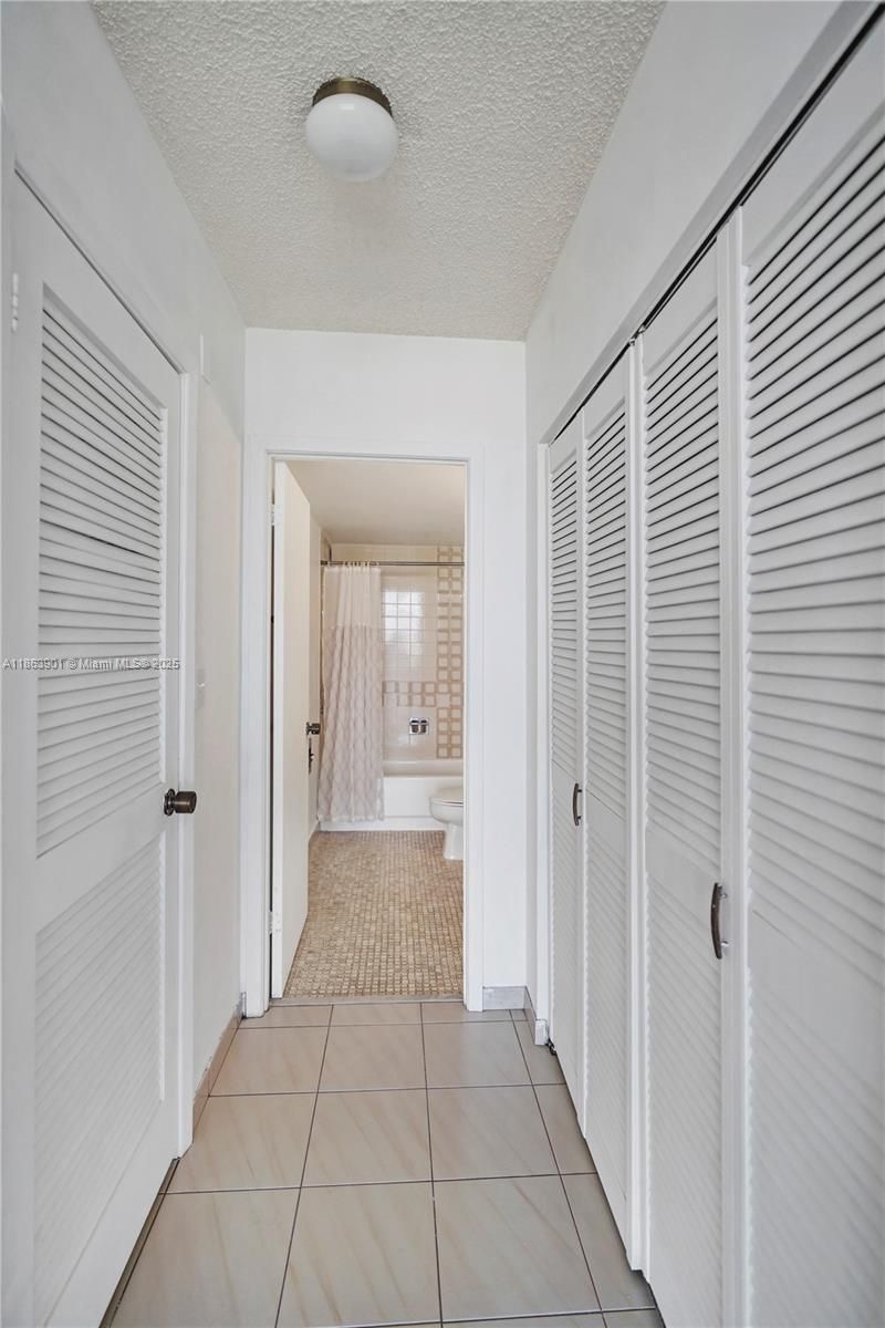 2500 Parkview Dr, Unit 2408, Hallandale Beach, FL 33009 Photo