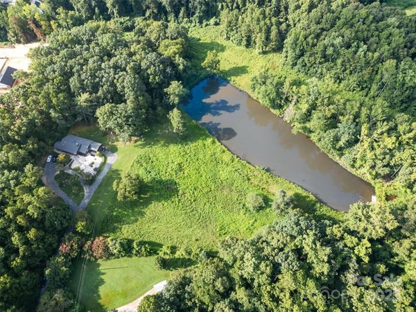 1932 Slater Road , Charlotte, NC 28216