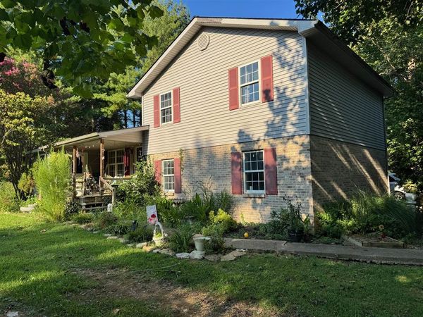 5172 Judio Road, Burkesville, KY 42717