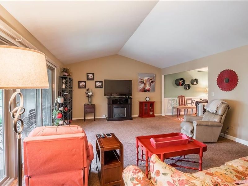 5416 Landau Drive, Unit 7, Dayton, OH 45429 Photo 12