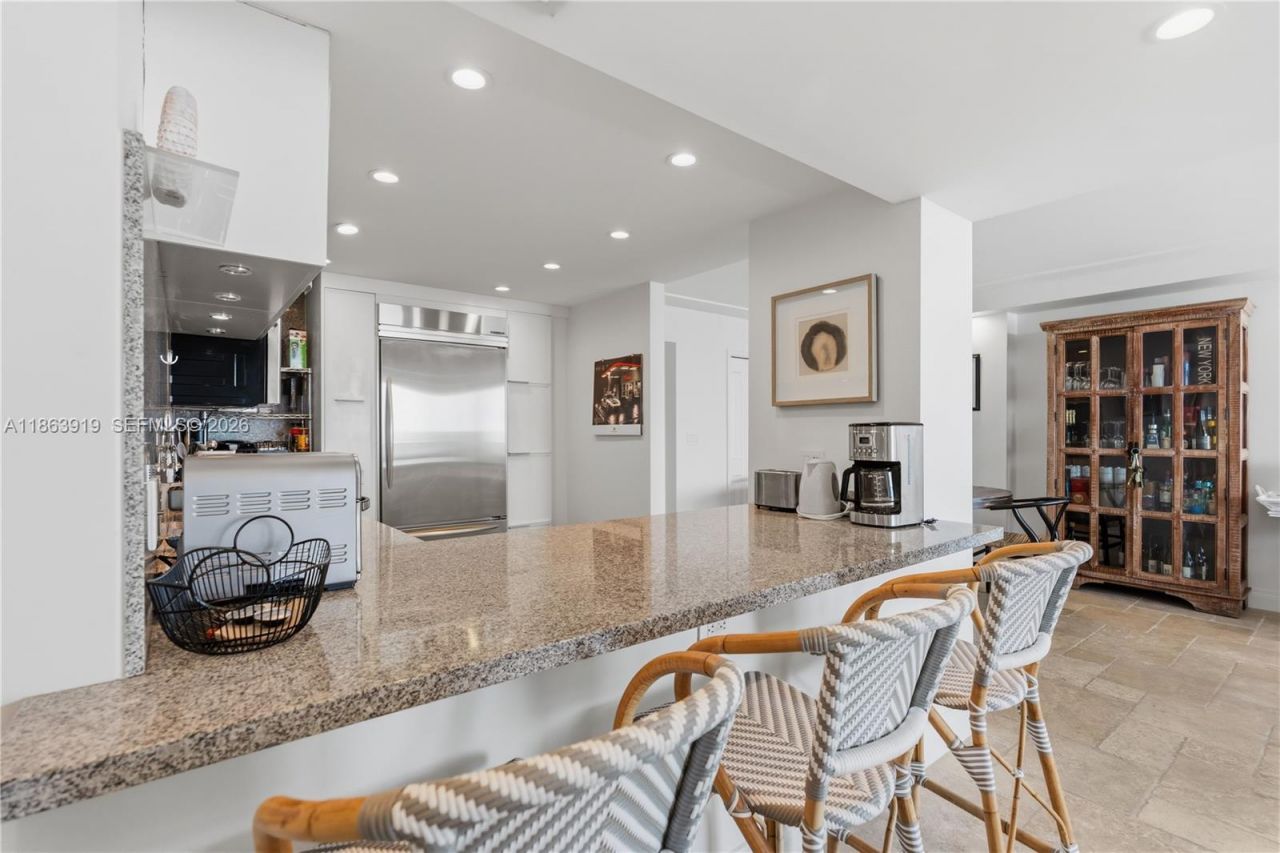 100 Bayview Dr, Unit 1924, Sunny Isles Beach, FL 33160 Photo