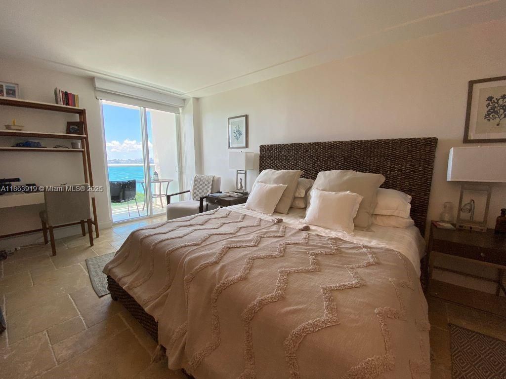 100 Bayview Dr, Unit 1924, Sunny Isles Beach, FL 33160 Photo