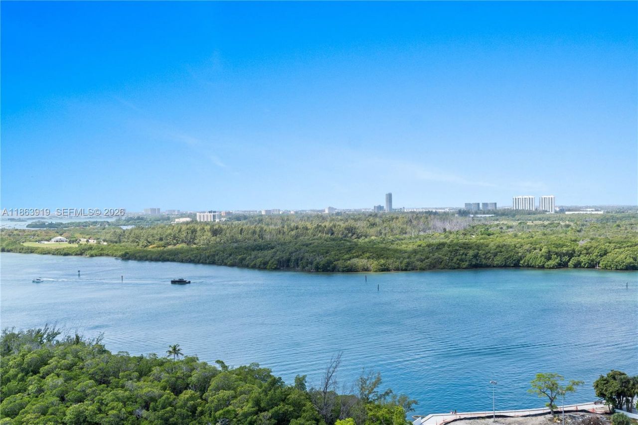 100 Bayview Dr, Unit 1924, Sunny Isles Beach, FL 33160 Photo