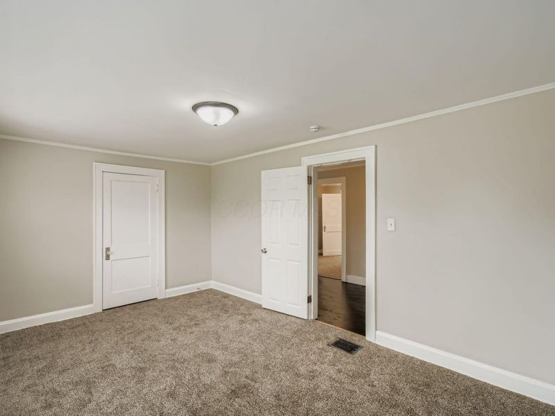 19 E Castle Road, Columbus, OH 43207 Photo 20