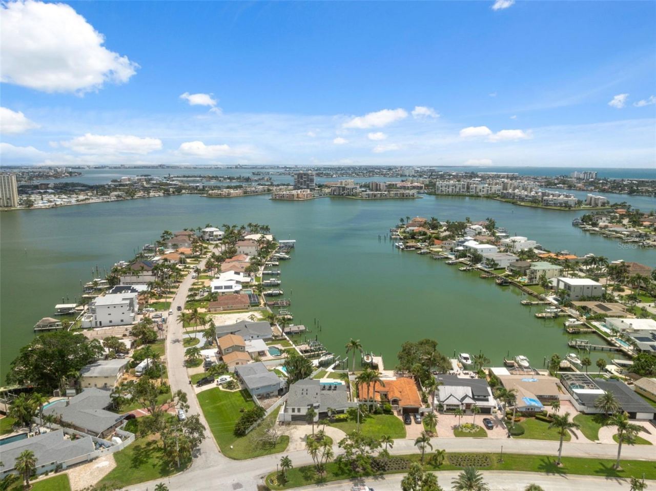 900 79th Street S, Saint Petersburg, FL 33707 Photo