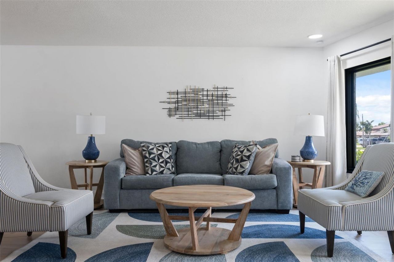 900 79th Street S, Saint Petersburg, FL 33707 Photo