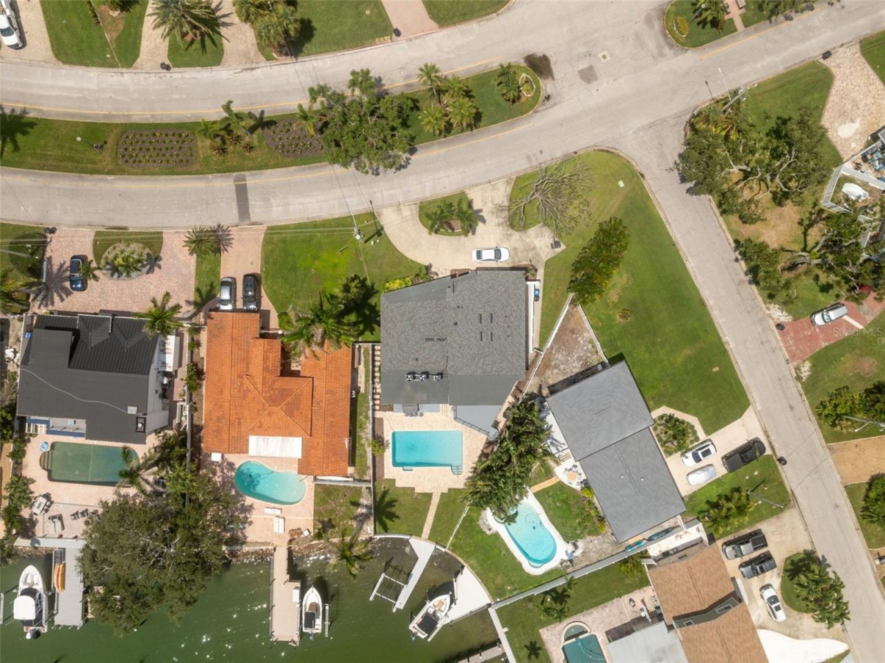 900 79th Street S, Saint Petersburg, FL 33707 Photo