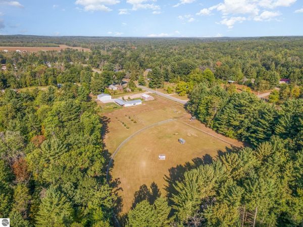 2492 Fir Road E, Harrison, MI 48625