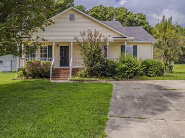 1202 Sumac Circle, Zebulon, NC 27597