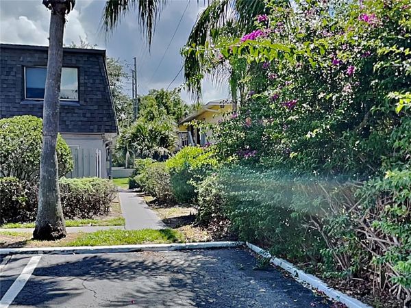 1954 CONWAY ROAD, Unit 11, ORLANDO, FL 32812