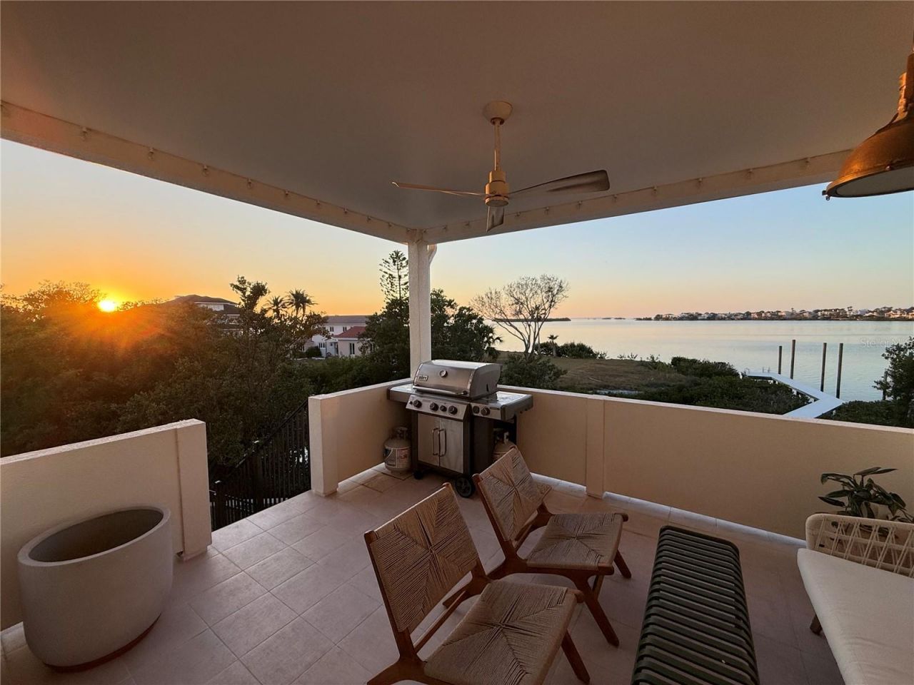 1640 Sea Breeze Drive, Tarpon Springs, FL 34689 Photo