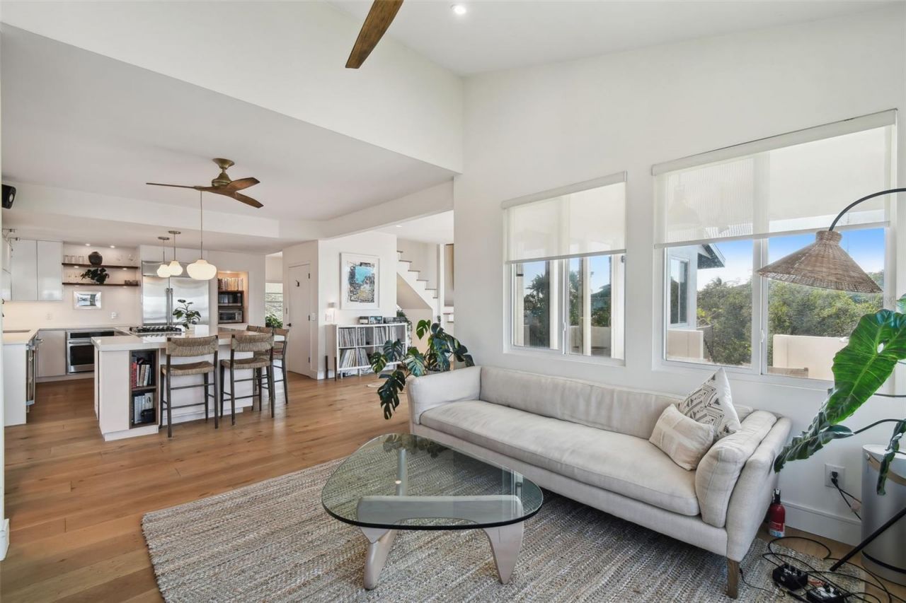 1640 Sea Breeze Drive, Tarpon Springs, FL 34689 Photo