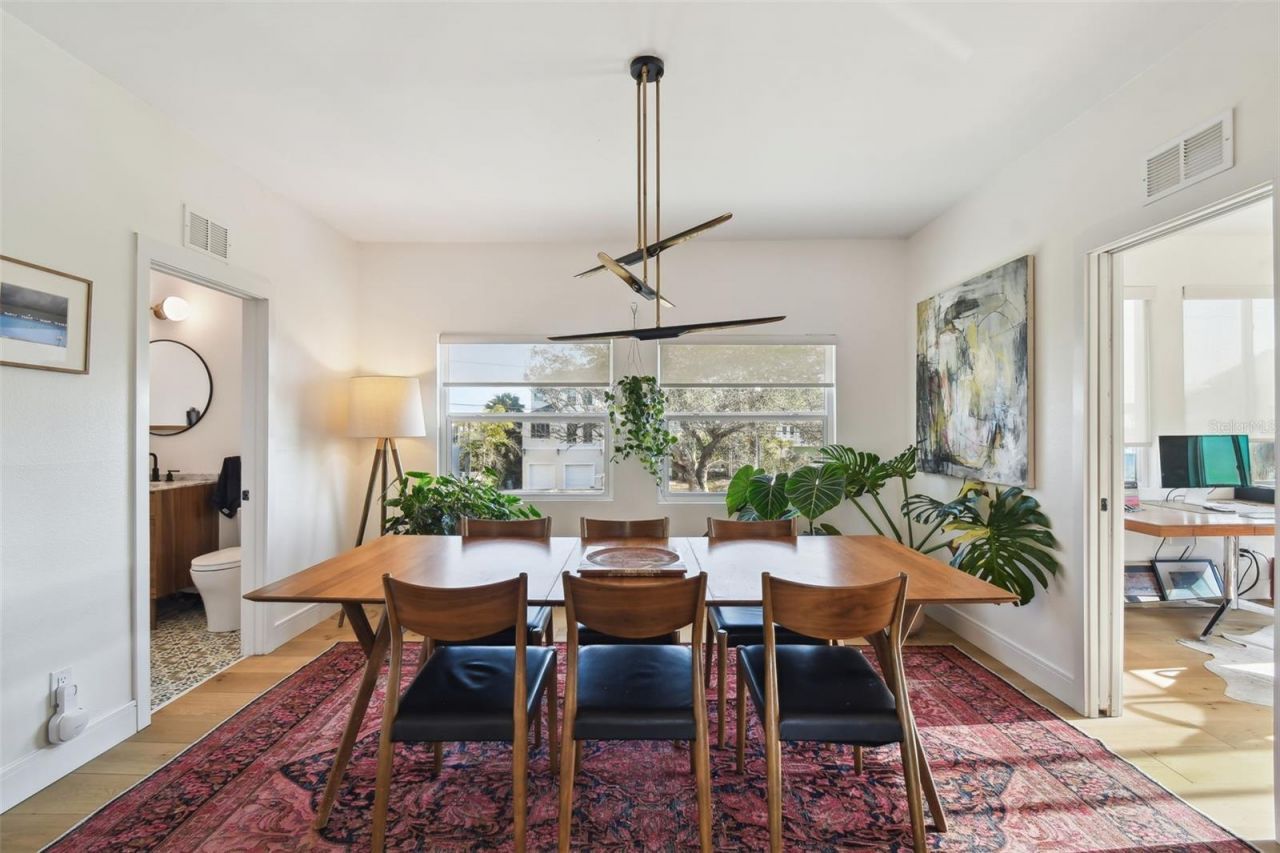 1640 Sea Breeze Drive, Tarpon Springs, FL 34689 Photo