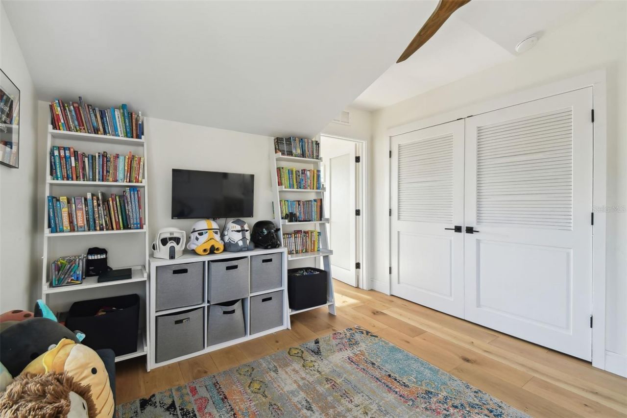 1640 Sea Breeze Drive, Tarpon Springs, FL 34689 Photo