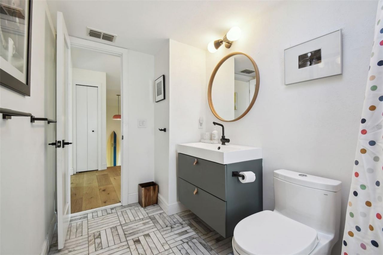 1640 Sea Breeze Drive, Tarpon Springs, FL 34689 Photo