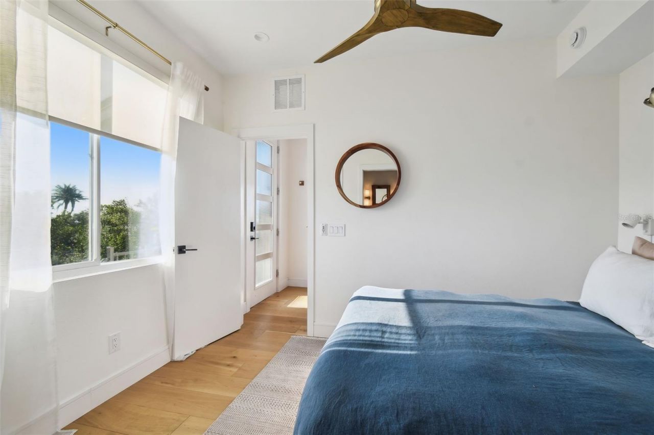 1640 Sea Breeze Drive, Tarpon Springs, FL 34689 Photo