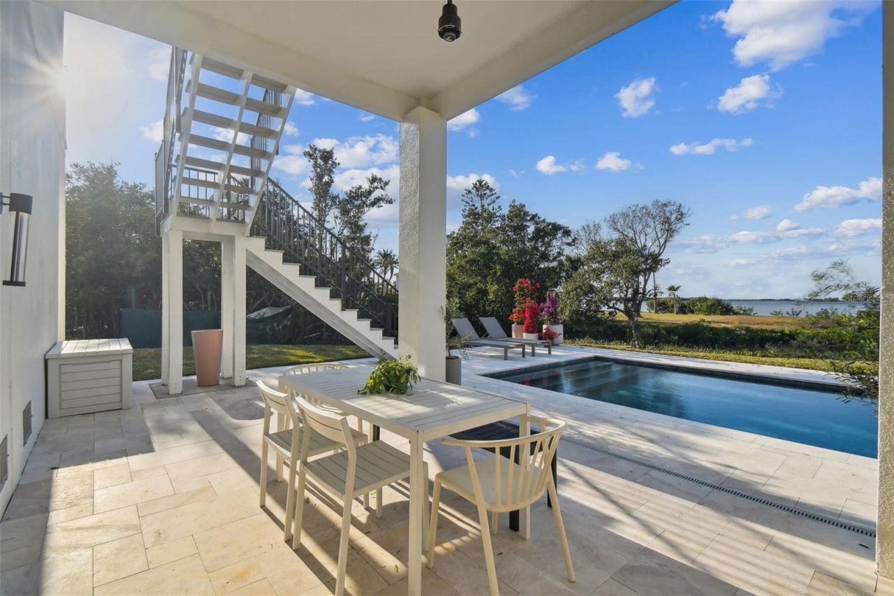 1640 Sea Breeze Drive, Tarpon Springs, FL 34689 Photo