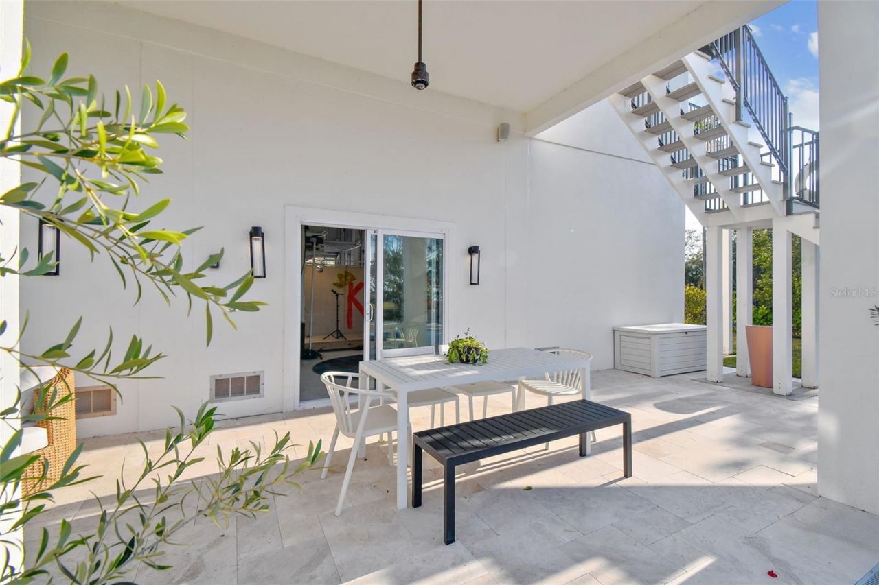 1640 Sea Breeze Drive, Tarpon Springs, FL 34689 Photo