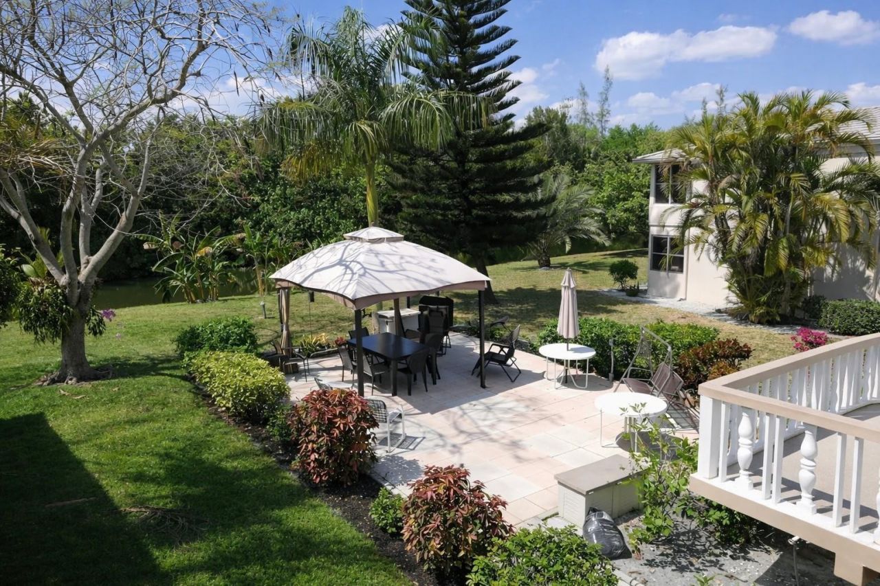 104 E Windsor E, Unit 104, West Palm Beach, FL 33417 Photo