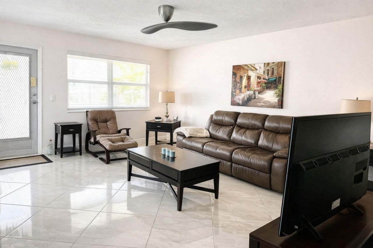 104 E Windsor E, Unit 104, West Palm Beach, FL 33417 Photo