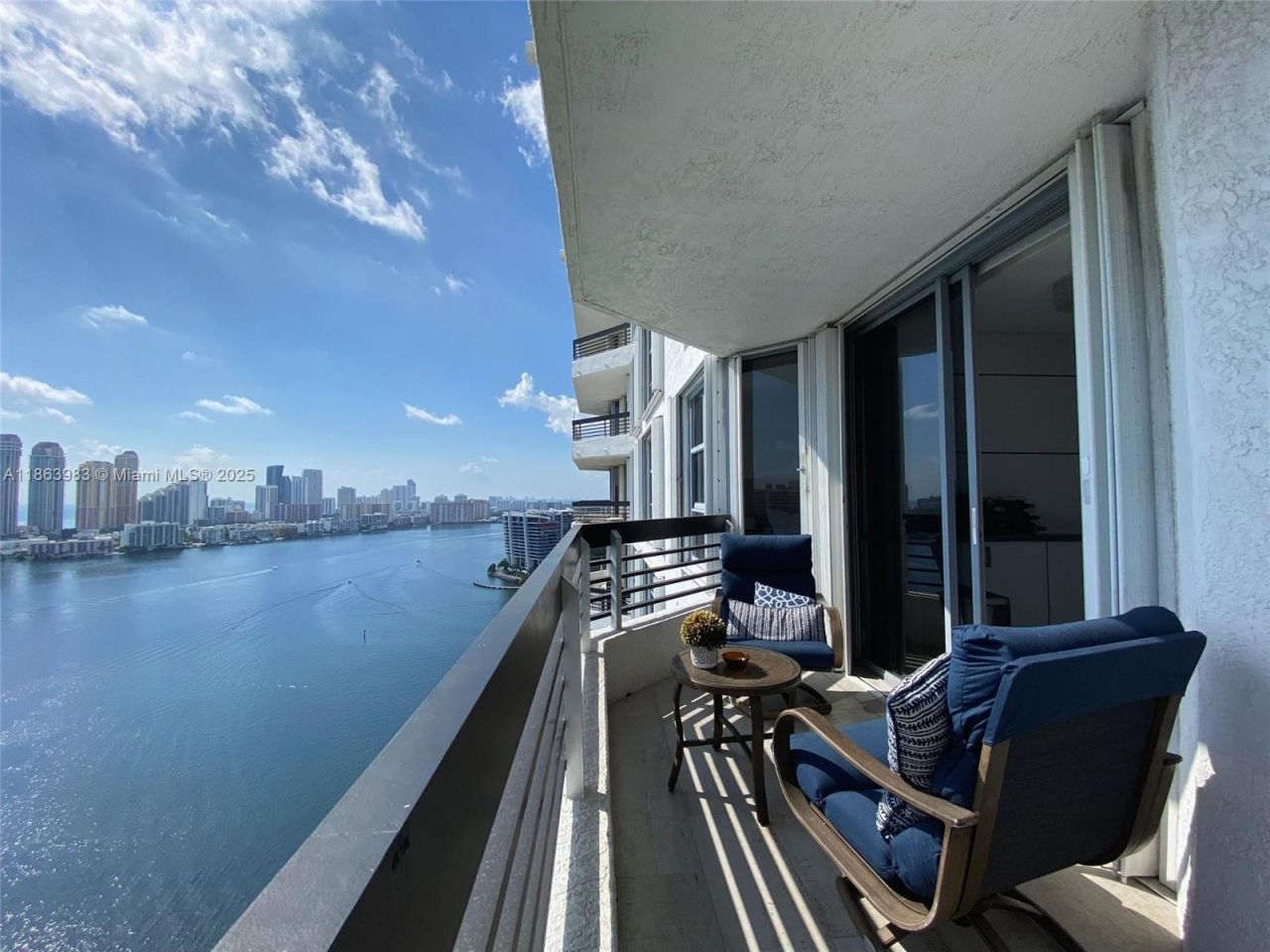 3530 Mystic Pointe Dr, Unit 3014, Aventura, FL 33180 Photo