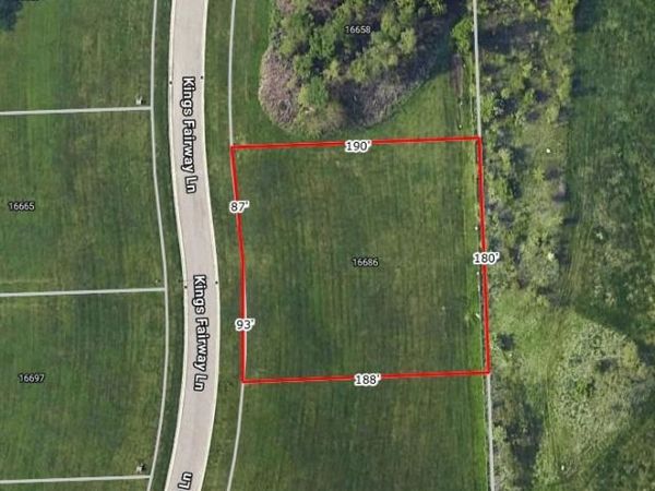 16686 Kings Fairway Lane, Grand Blanc, MI 48439