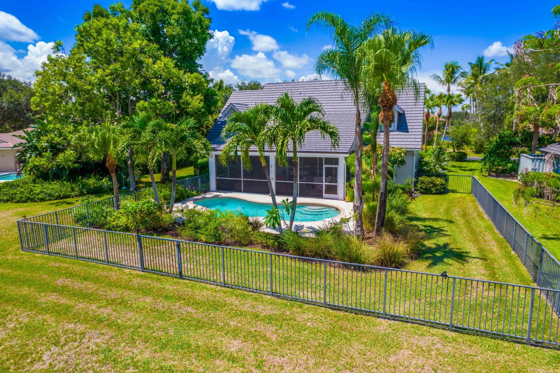 18360 SE Lakeside Drive, Tequesta, FL 33469 Photo