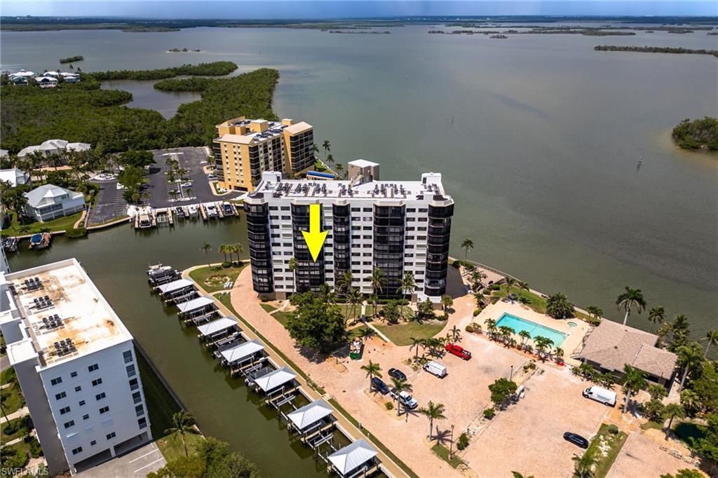 4265 Bay Beach Ln, Unit 425, Fort Myers Beach, FL 33931 Photo
