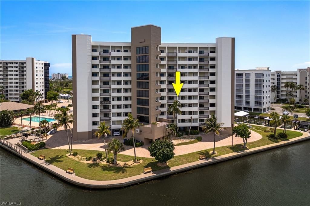 4265 Bay Beach Ln, Unit 425, Fort Myers Beach, FL 33931 Photo
