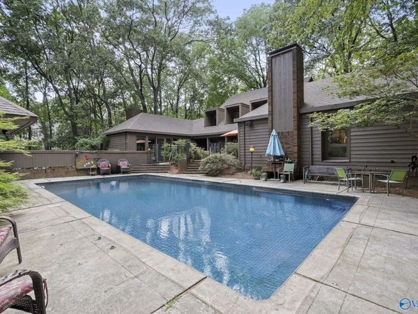 2302 Covemont Drive SE, Huntsville, AL 35801