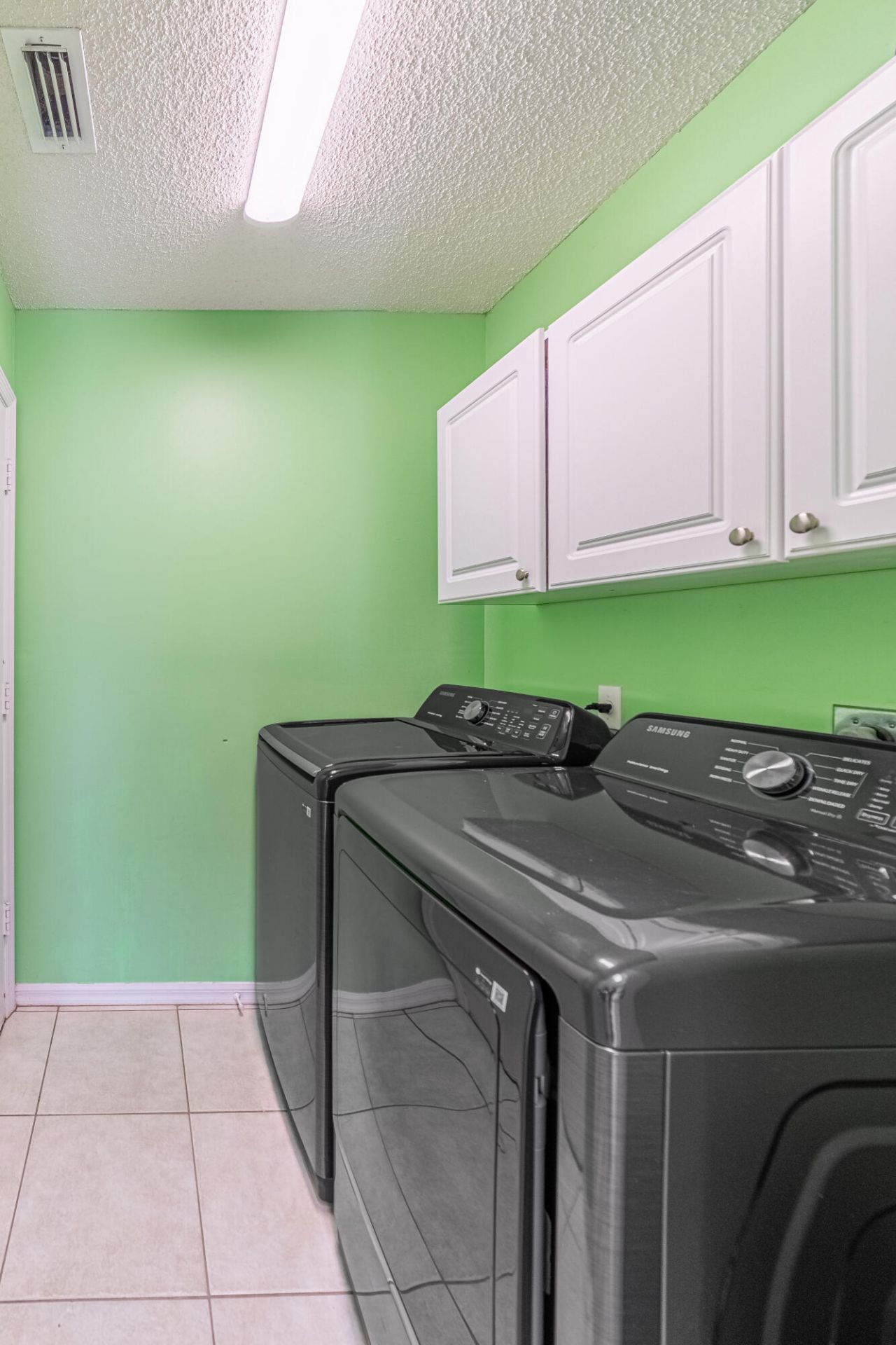 4293 SE Brittney Circle, Port Saint Lucie, FL 34952 Photo