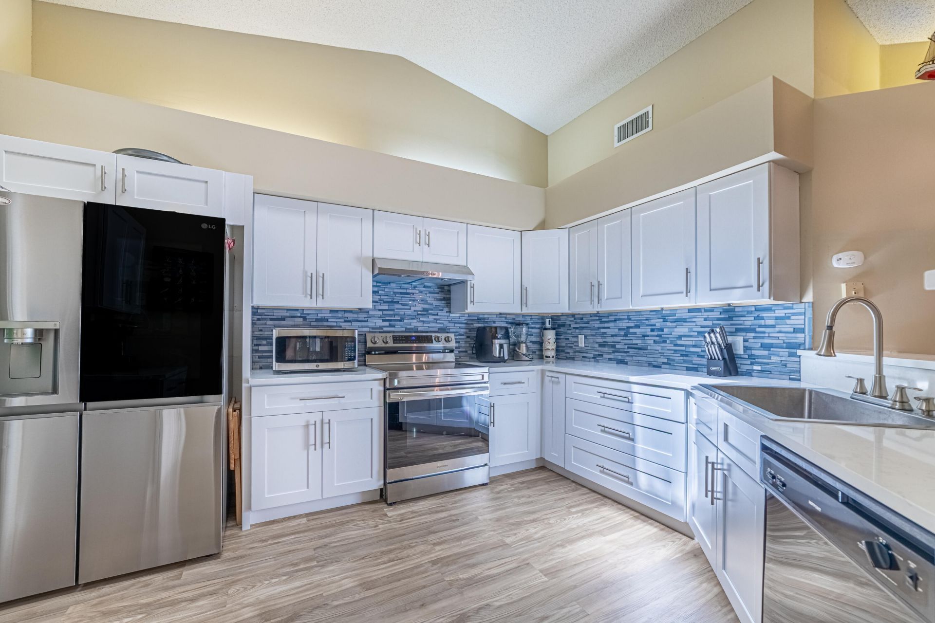 4293 SE Brittney Circle, Port Saint Lucie, FL 34952 Photo