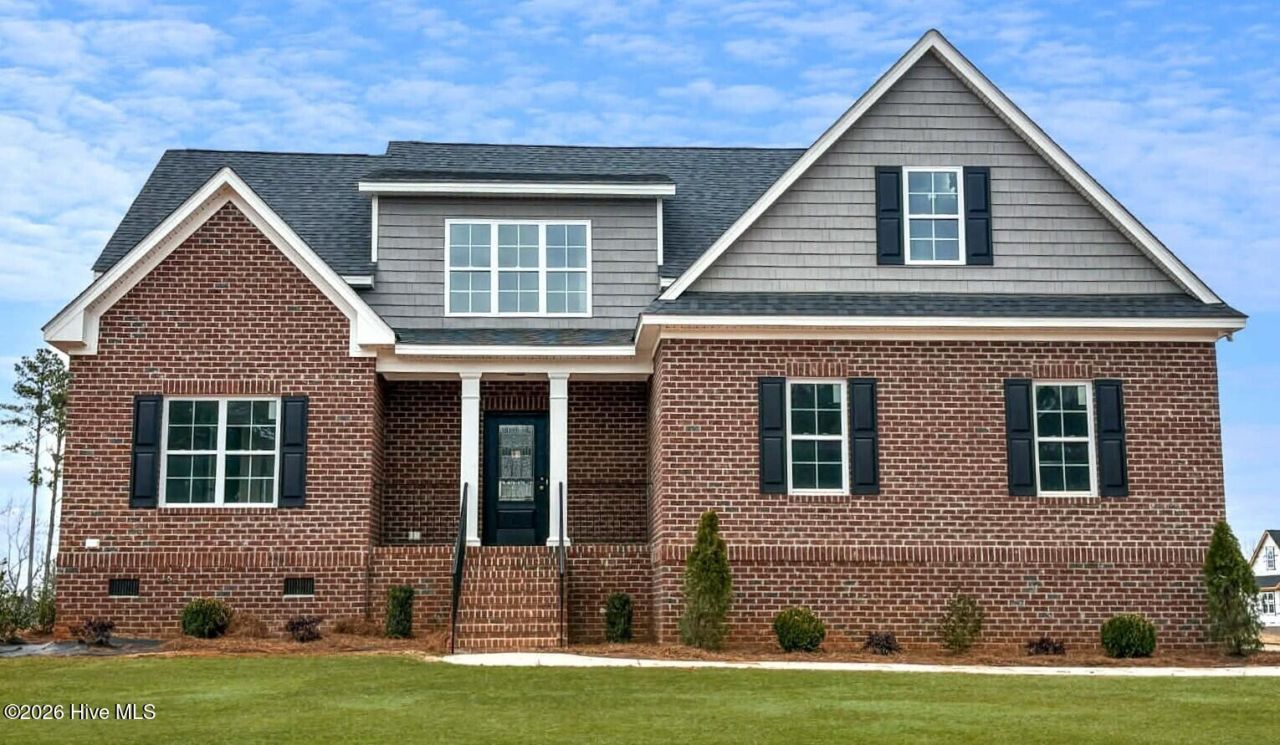 7420 Sweetwater Drive, Nashville, NC 27856 Main Photo