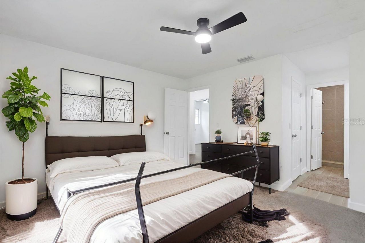 1125 Longfellow Way, Sarasota, FL 34243 Photo