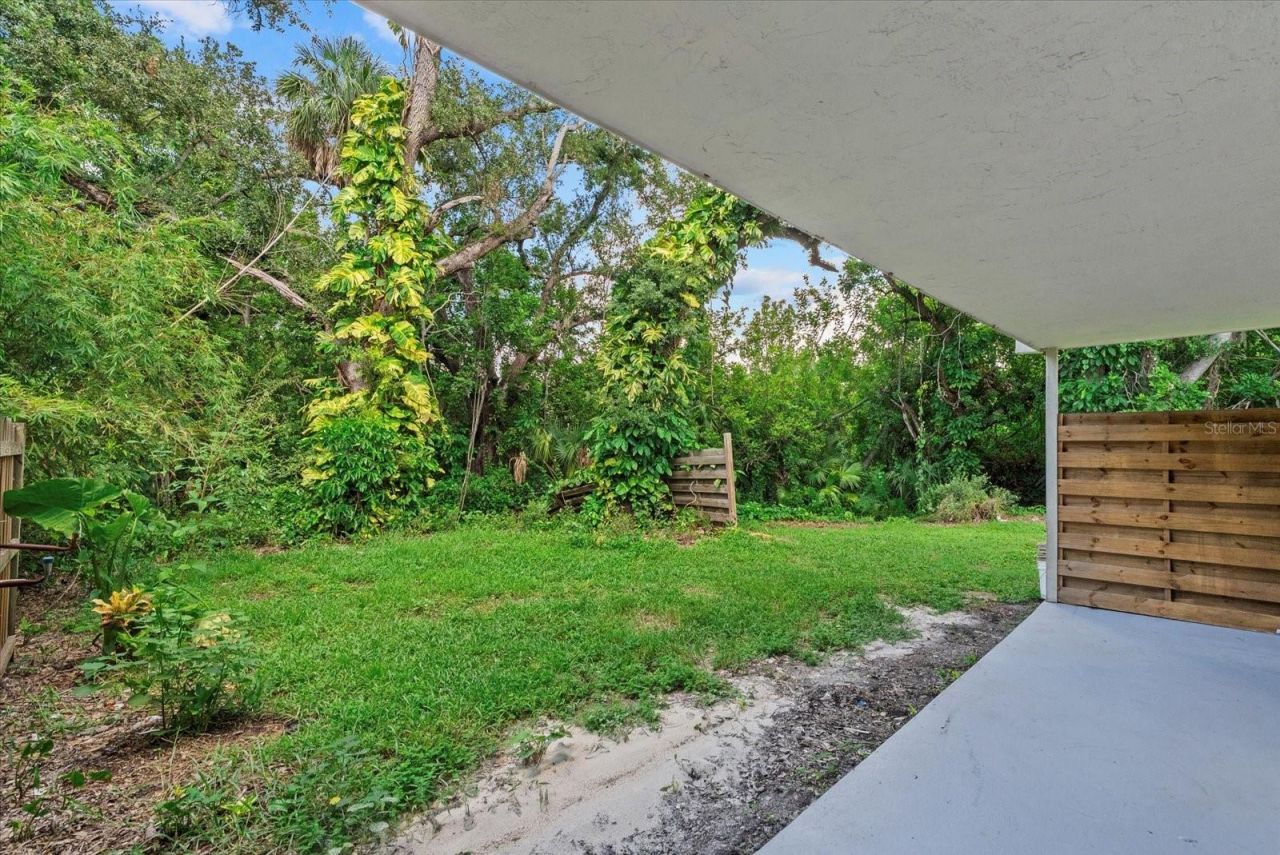 1125 Longfellow Way, Sarasota, FL 34243 Photo