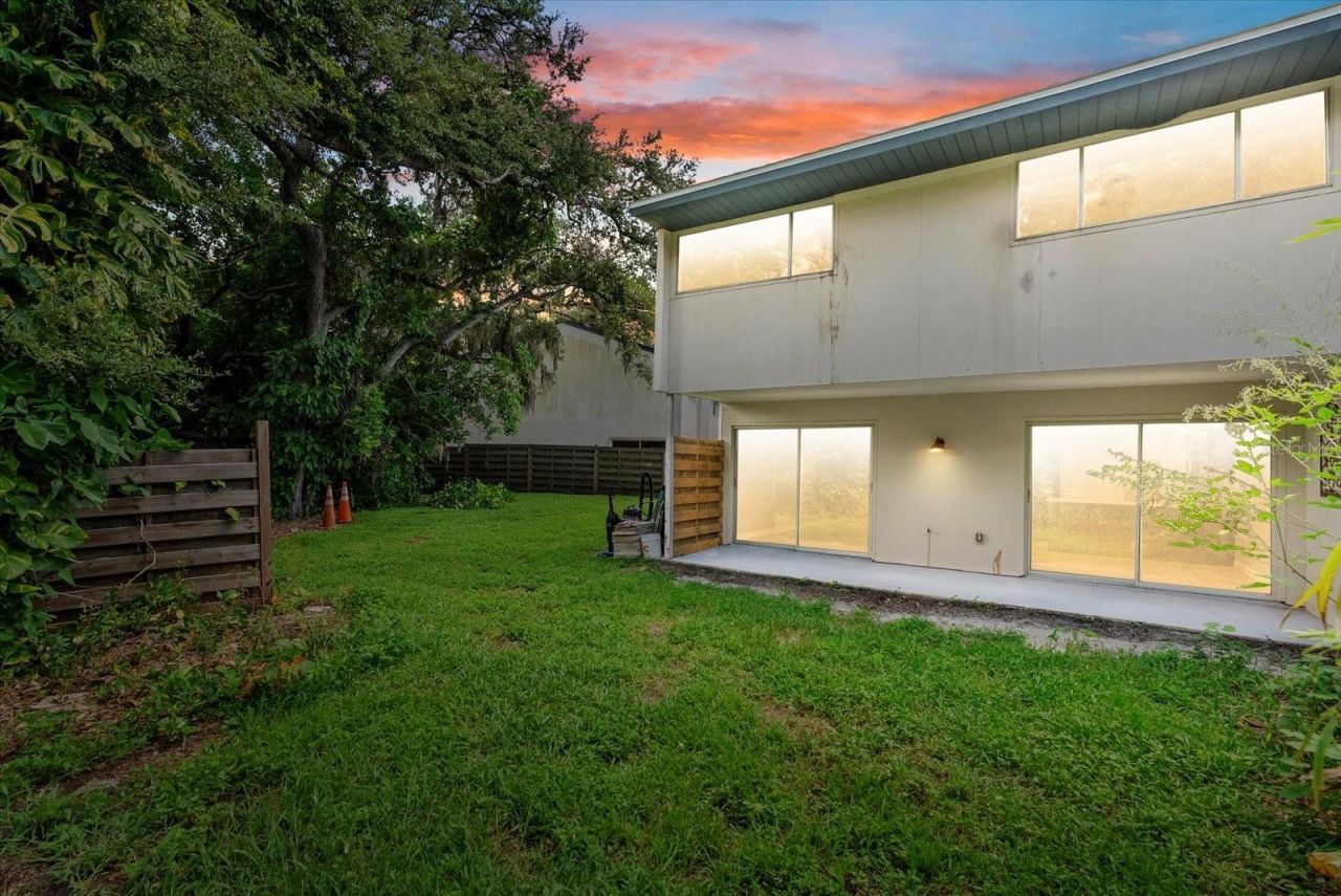 1125 Longfellow Way, Sarasota, FL 34243 Photo