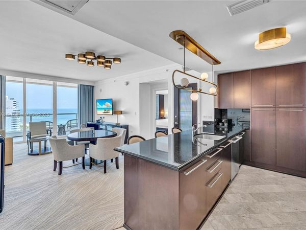 4391 Collins Ave, Unit 1706/1707, Miami Beach, FL 33140