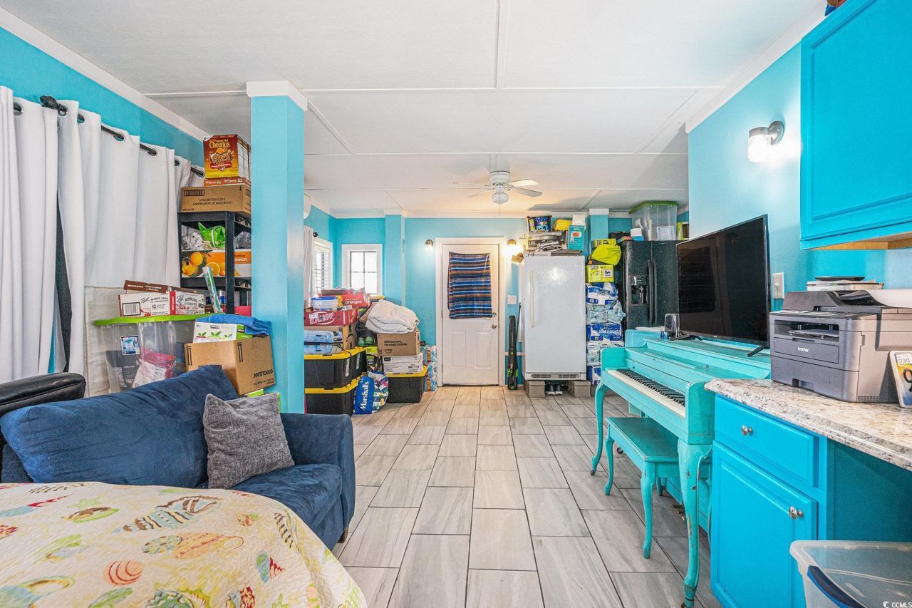 202 Old Harbour Ct. Photo 19