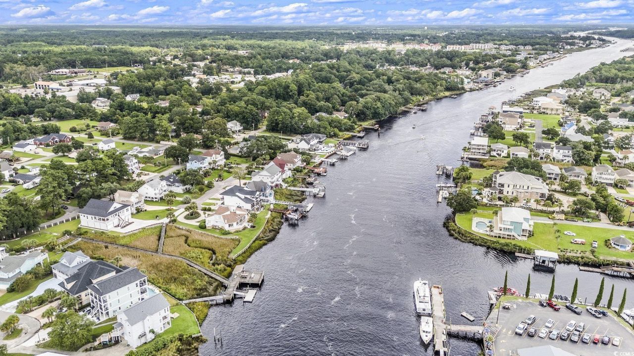 202 Old Harbour Ct. Photo 36