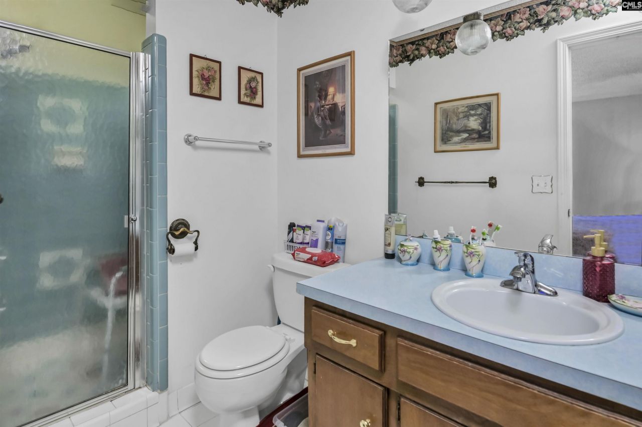 107 Bunker Drive Photo 14