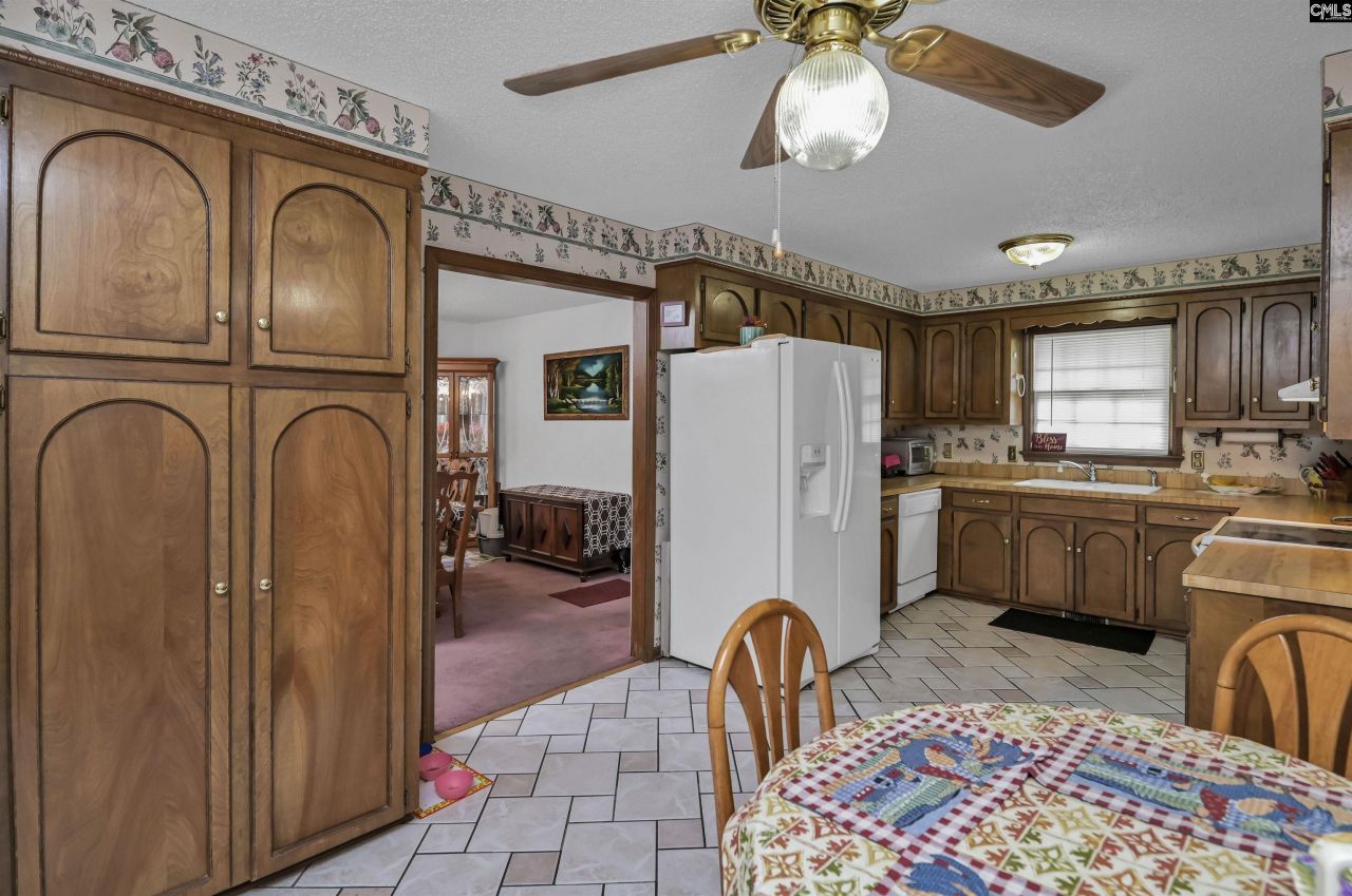 107 Bunker Drive Photo 8