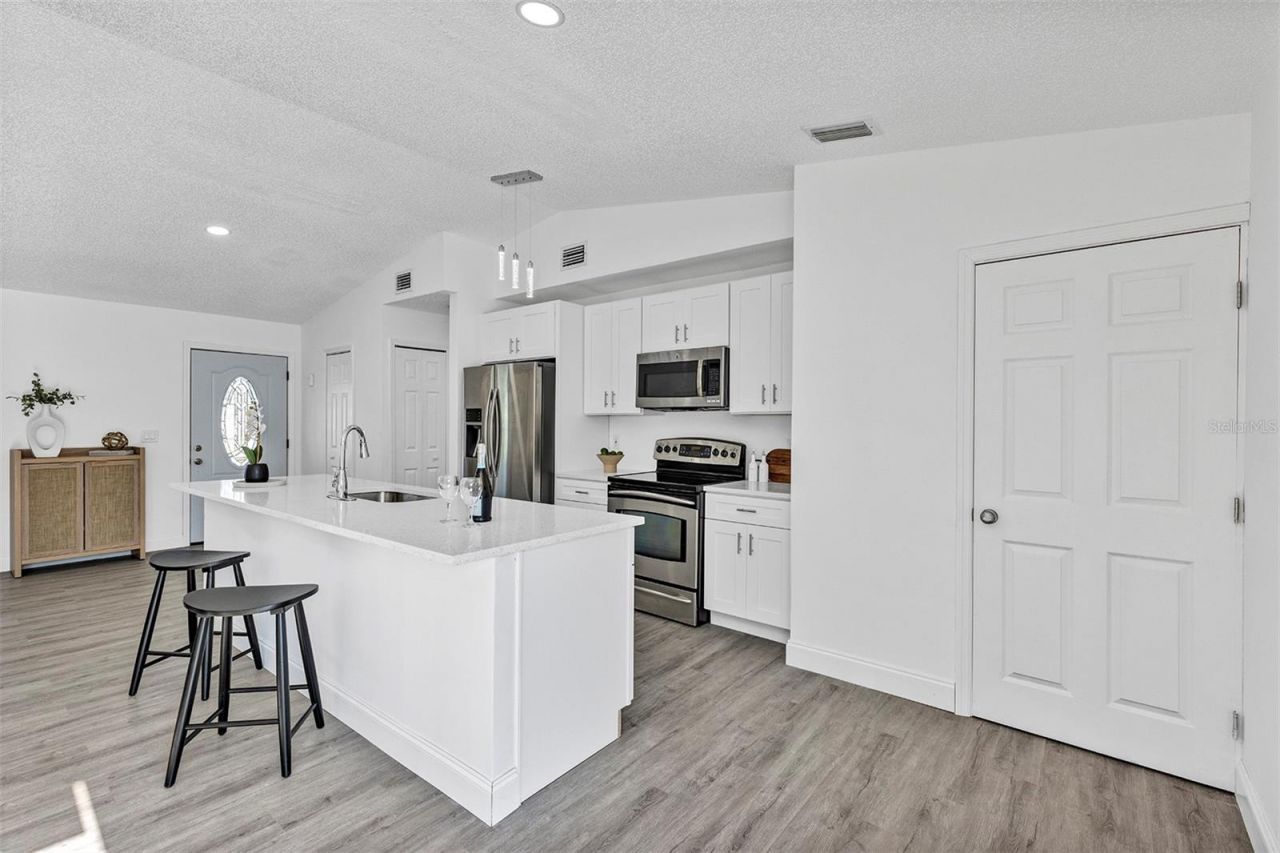 1099 Dusseldorf Avenue Nw, Palm Bay, FL 32907 Photo