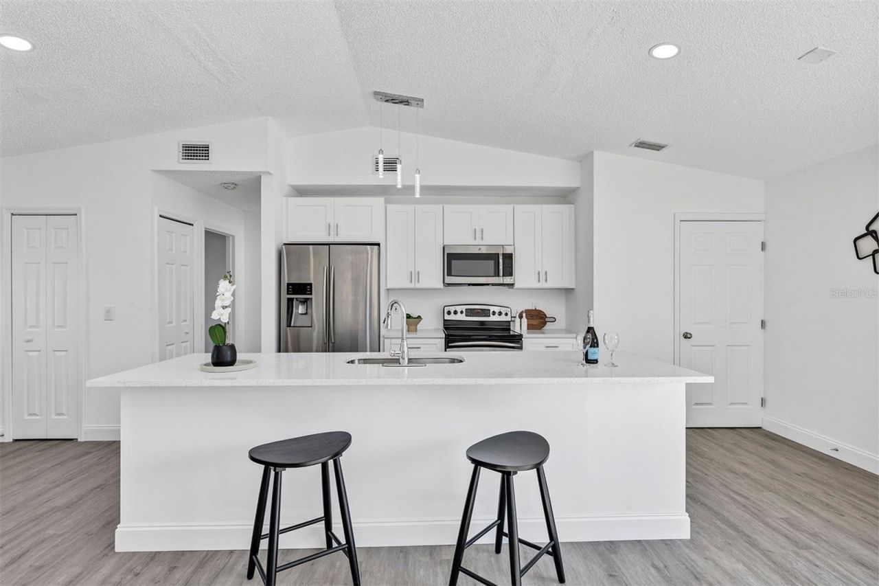 1099 Dusseldorf Avenue Nw, Palm Bay, FL 32907 Photo