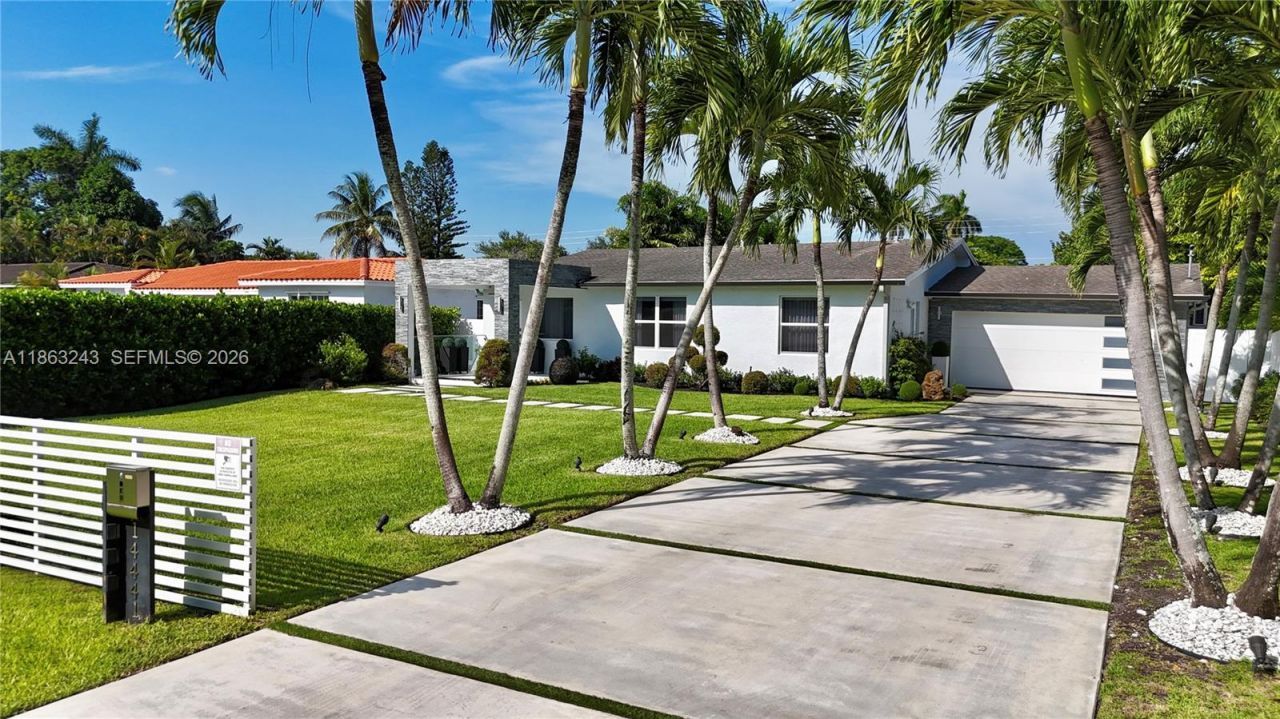 14441 S Biscayne River Rd, Miami, FL 33161 Photo