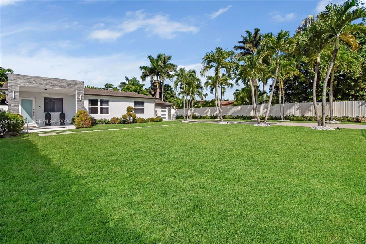 14441 S Biscayne River Rd, Miami, FL 33161 Photo