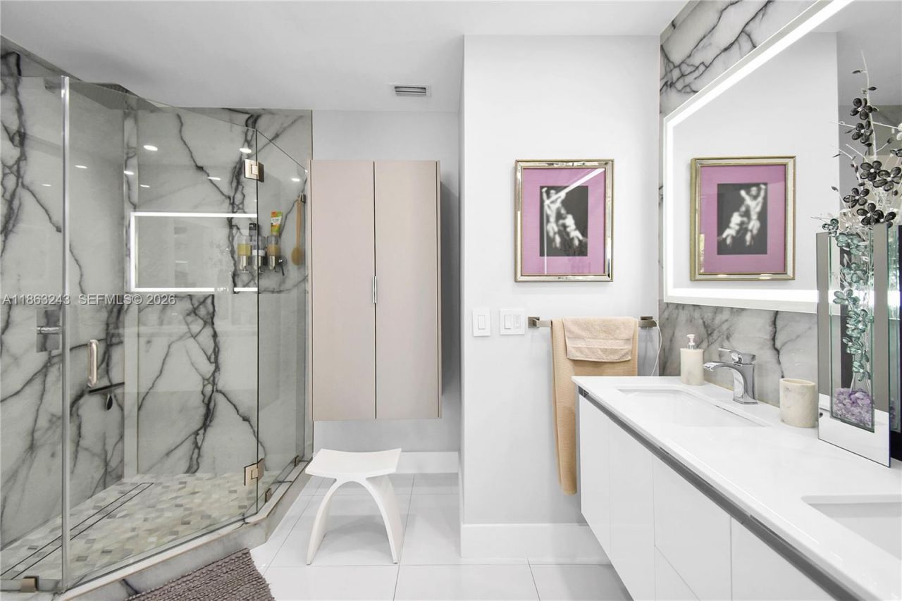 14441 S Biscayne River Rd, Miami, FL 33161 Photo