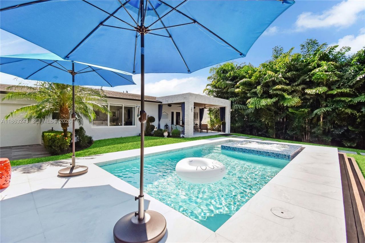 14441 S Biscayne River Rd, Miami, FL 33161 Photo