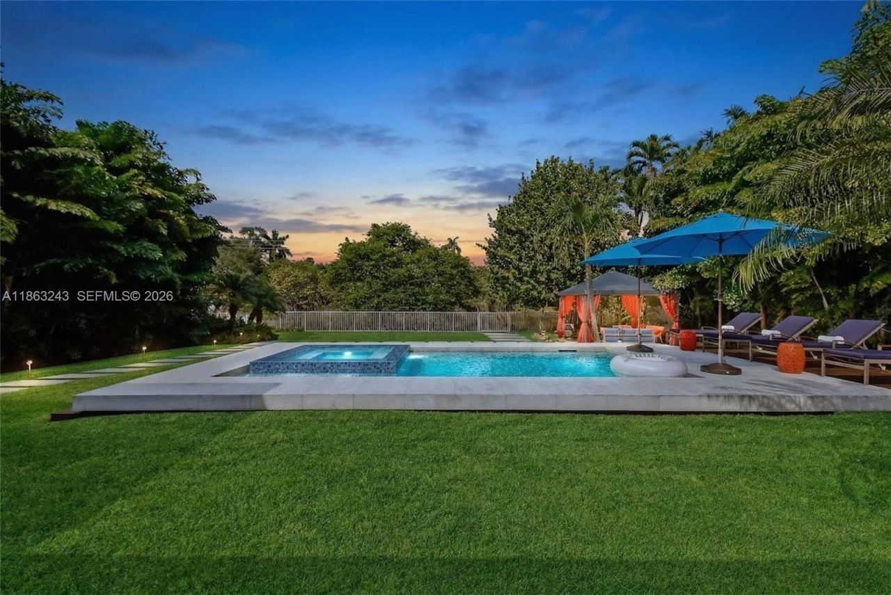 14441 S Biscayne River Rd, Miami, FL 33161 Photo