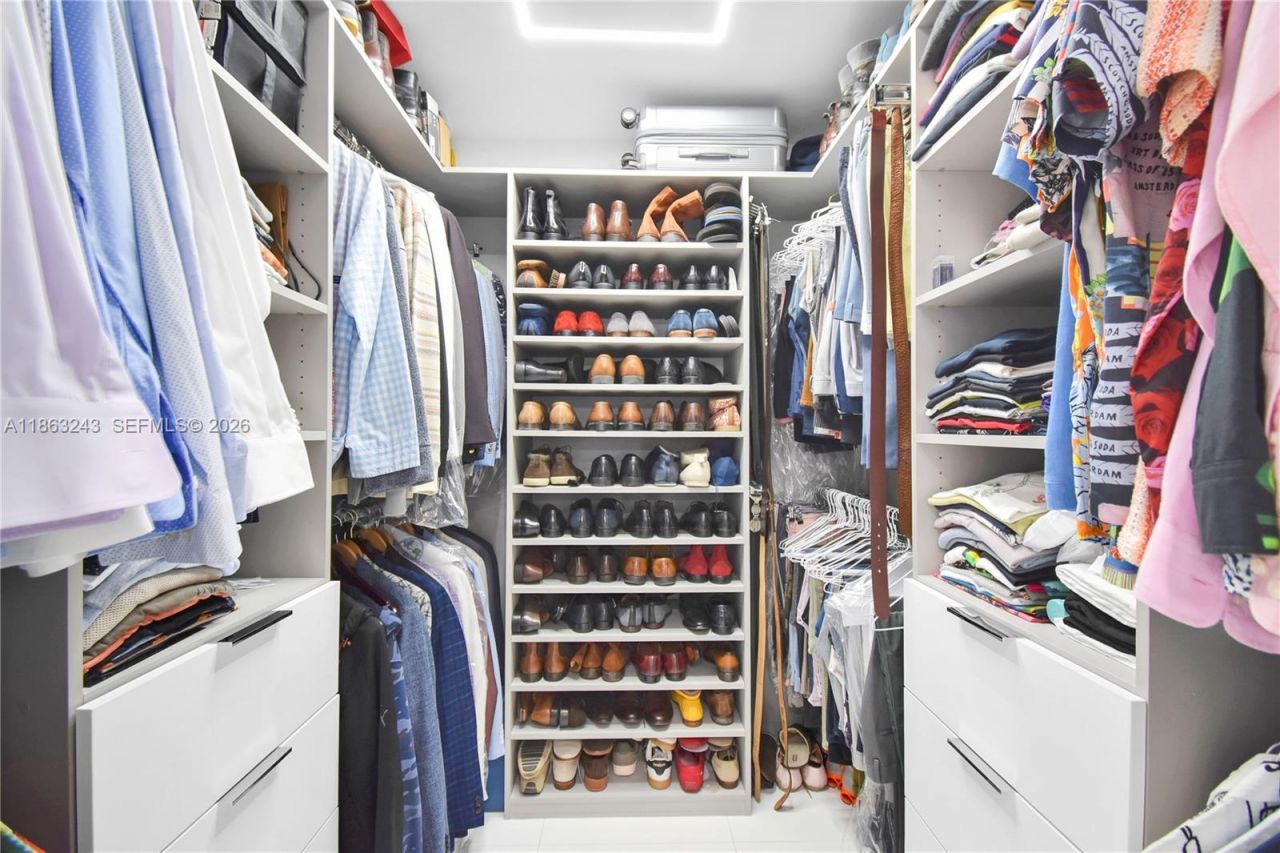 14441 S Biscayne River Rd, Miami, FL 33161 Photo